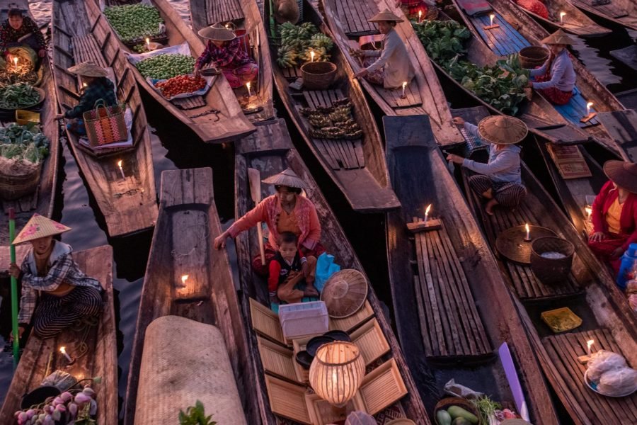 Floating Market + Train Market  by Private Basis