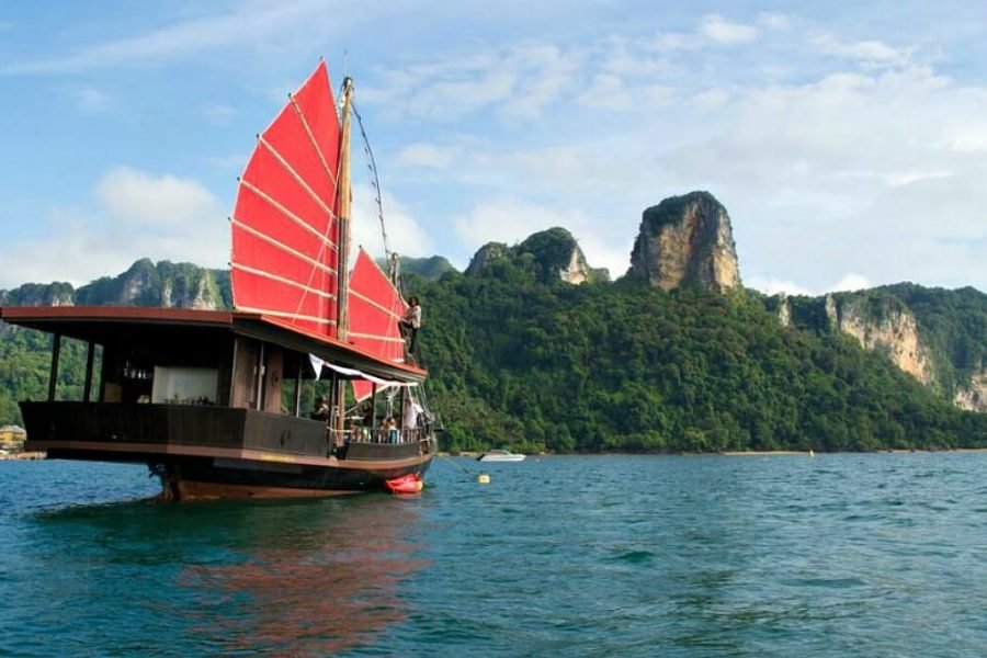 Krabi: 5 Islands Sunset Cruise by Siamese Junk Boat