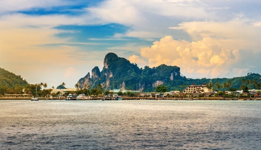 How to Travel Around Thailand: Routes, Tips & Ideas