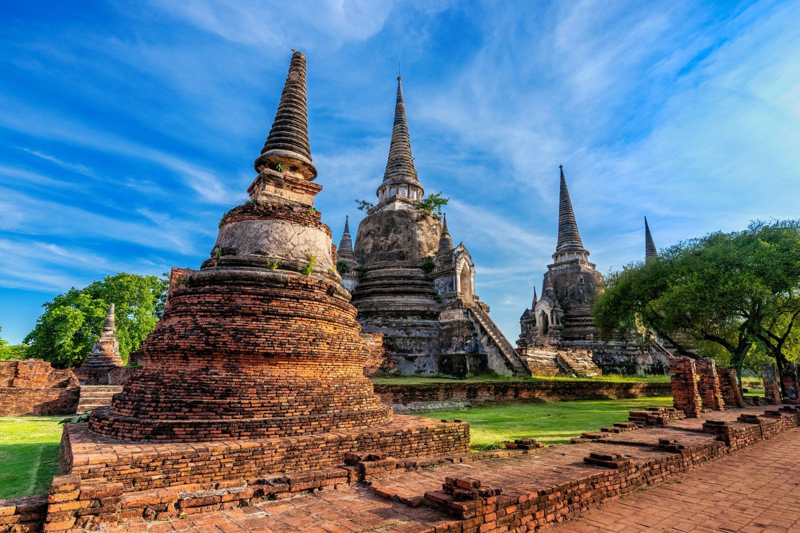 Beyond the Temples 7 must see places in bangkok for Great Photos