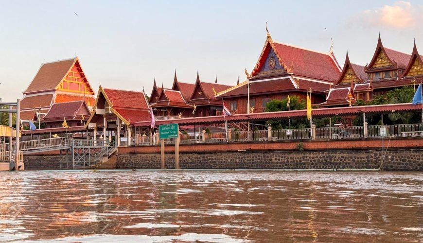 Navigating the City: Your Essential Bangkok Travel Guide Map